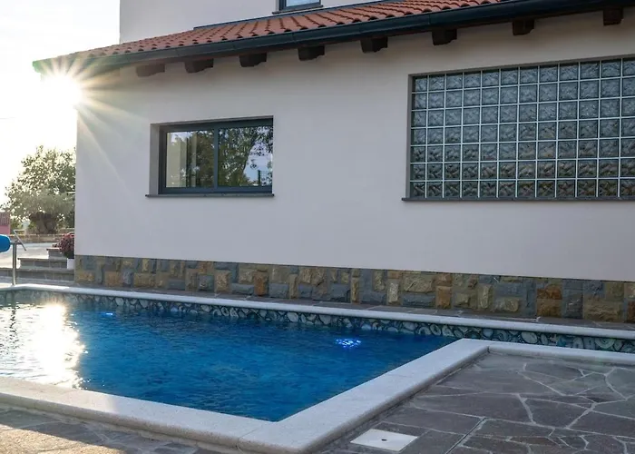 Mira Villa Gračišče